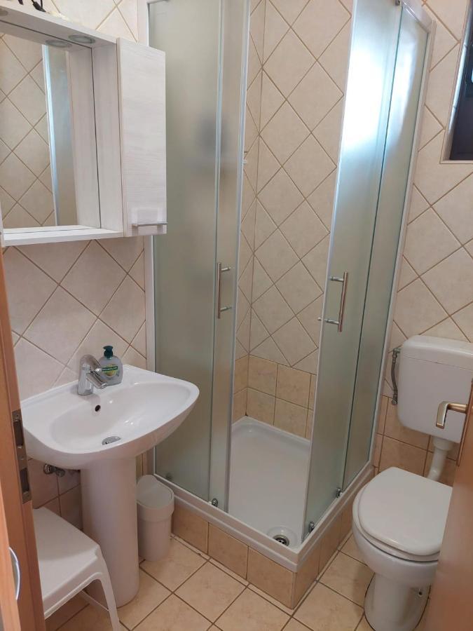 Apartmani Lavanda Pag Town Zewnętrze zdjęcie