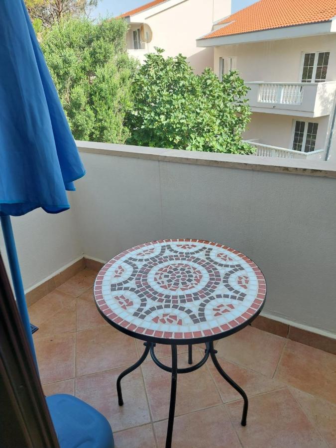 Apartmani Lavanda Pag Town Zewnętrze zdjęcie